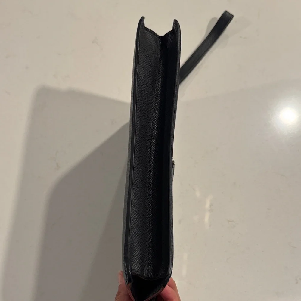 Louis Vuitton Black Men's Envelope Clutch with Silver Lock - Picture 13 of 16